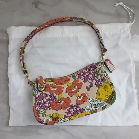 Coach Swinger 20 Ivory Multi Coral Floral Leather Shoulder Bag - Picture 1 of 8